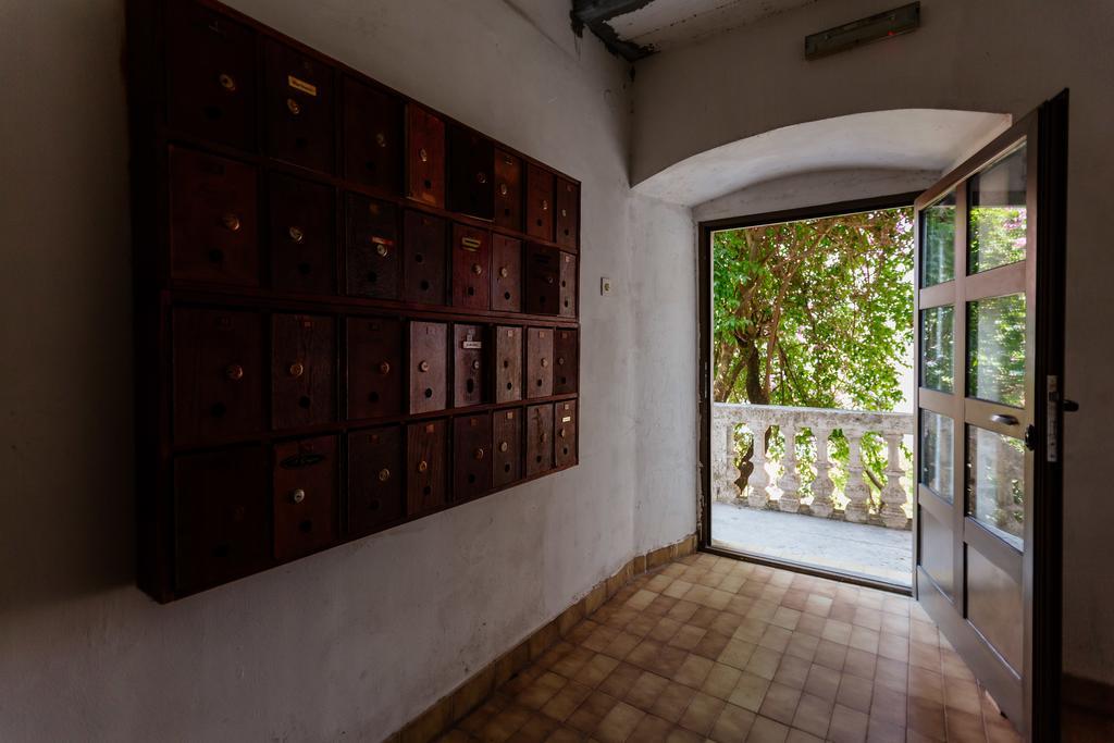 Celine'S Place By The Sea Cattaro Esterno foto